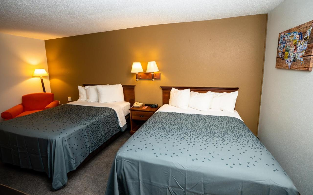 Econo Lodge Raleigh Exterior foto